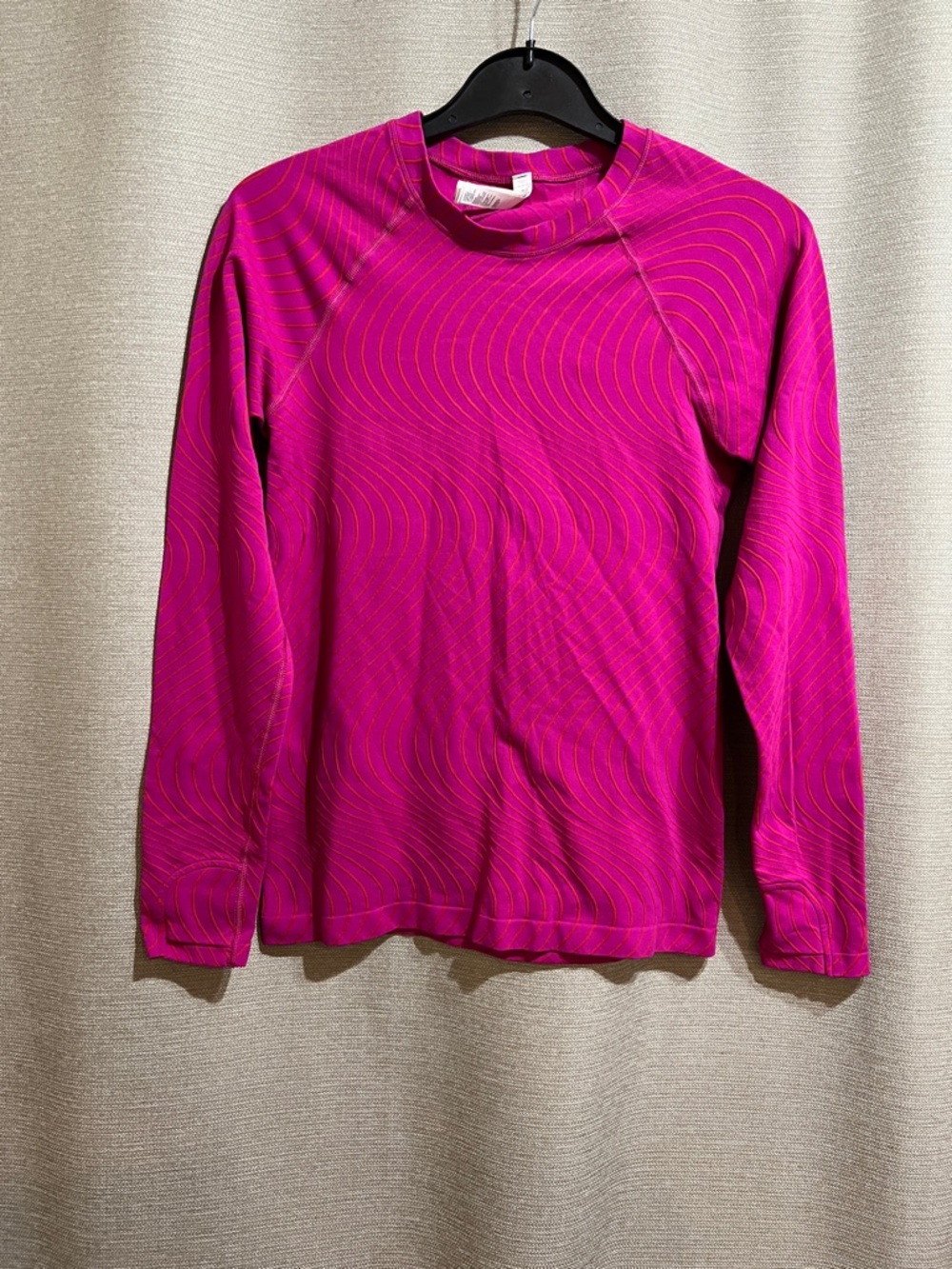 Athleta Momentum Printed Long Sleeve Top - Size M Athletic Training Running